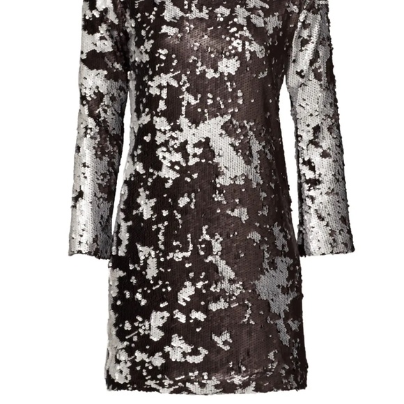 NWT Elizabeth & James Sparkly Silver & Black Cam Sequin Dress - Size L - Picture 2 of 7